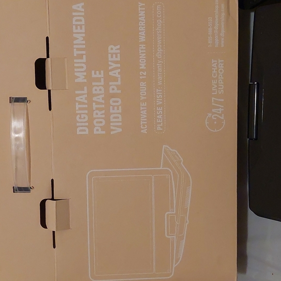 Portable DVD player - Picture 2 of 2